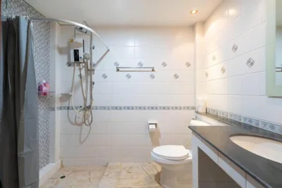 Cozy Villa 4 Bedrooms Patong,7mins. walk beach/10mns.Bangla Rd – Foto 3